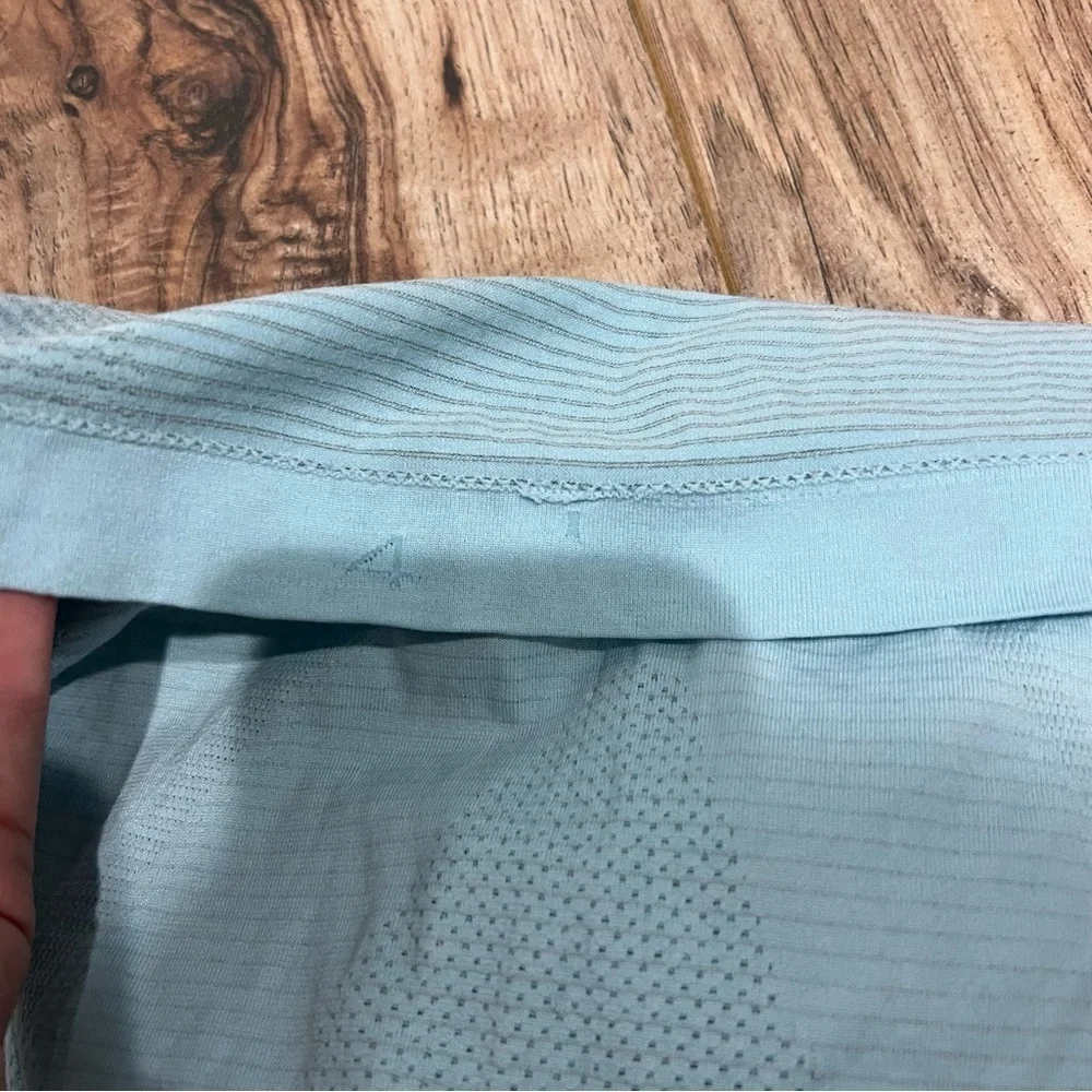 Lululemon Swiftly Razorback Tank Blue